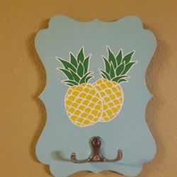 Pineapple kitchen bundle sale Cutting Board, Place Mats, Toothpicks Thumbnail