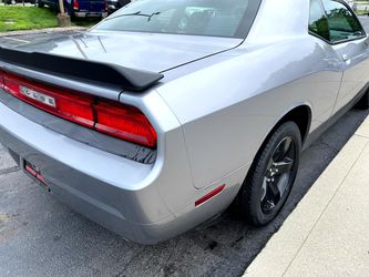 2014 Dodge Challenger Thumbnail