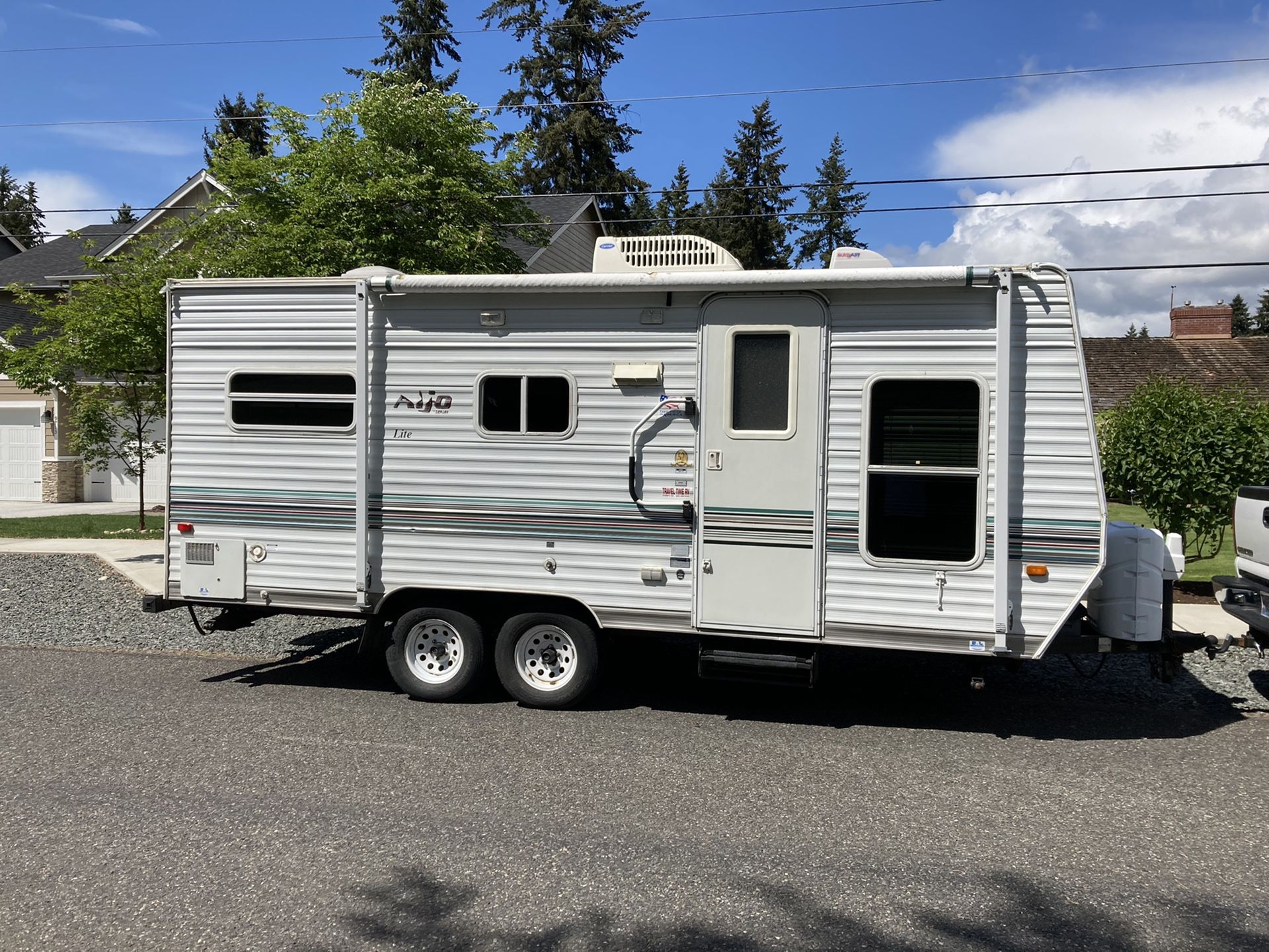 2005 aljo travel trailer