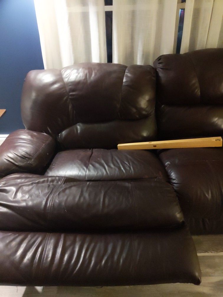 Free Leather Reclining Couch