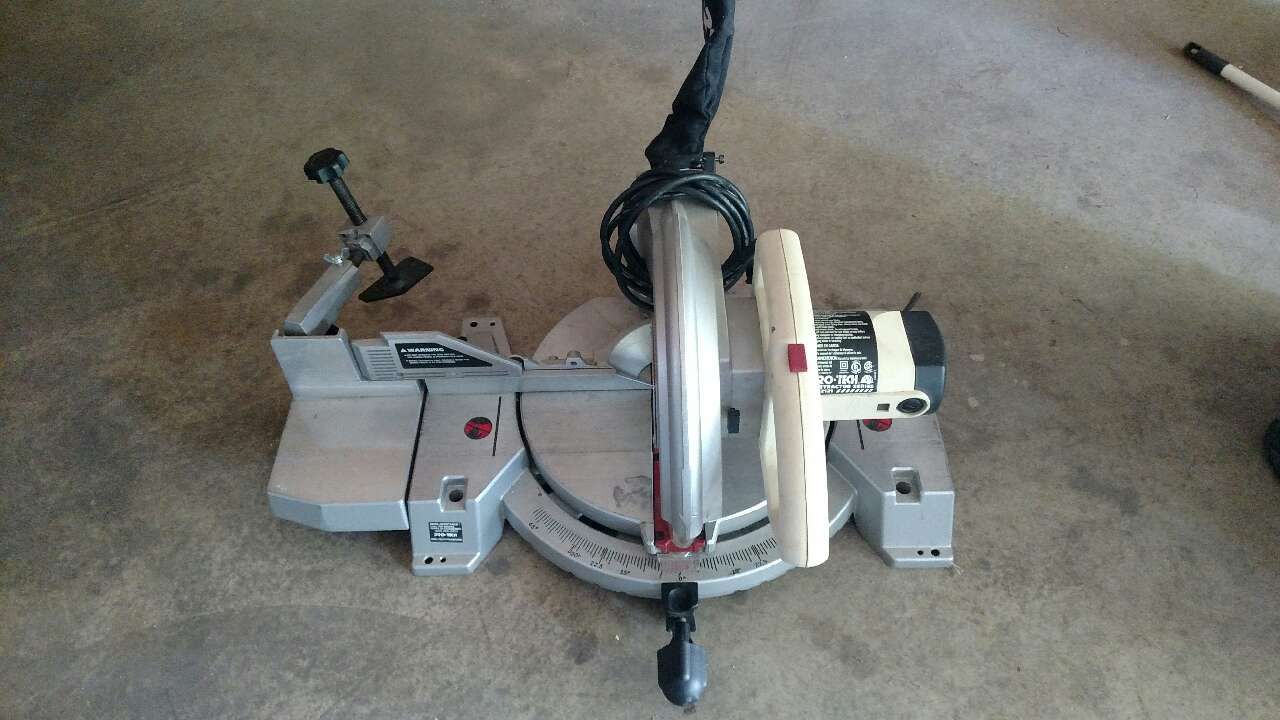 Pro-tech Contractor Series compound miter saw