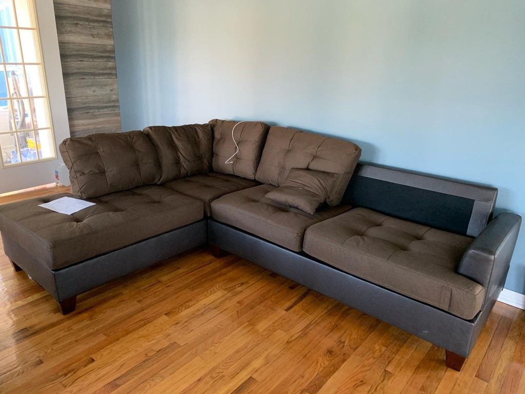 Brand New Brown Linen Sectional Sofa Couch +Ottoman