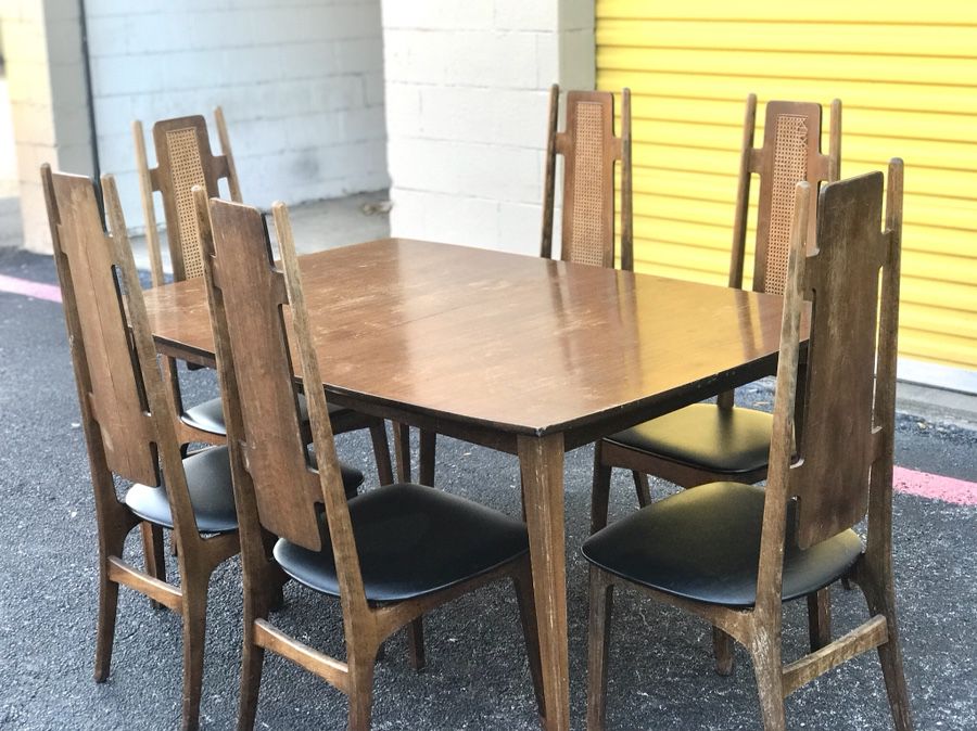 Walter By Wabash Mid Century Dining Set, Used Dining Table And High Back Chairs