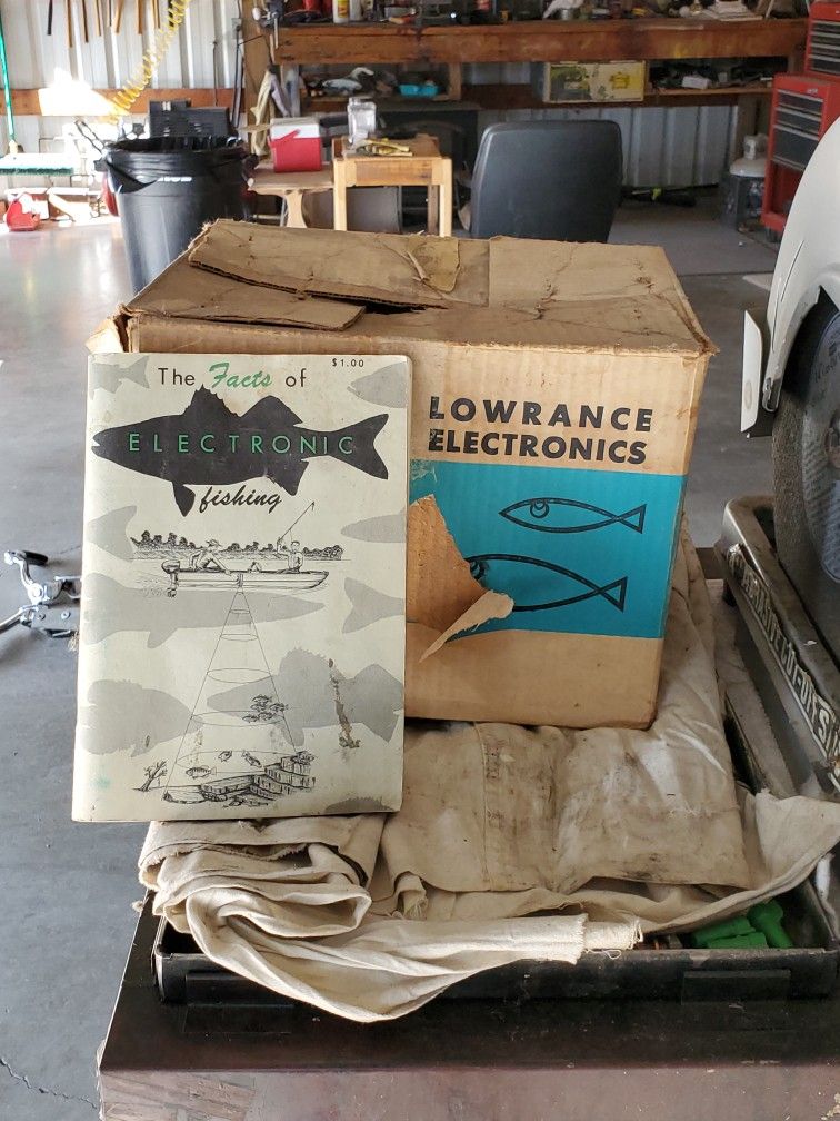 Antique Lowarnce Fish Finder