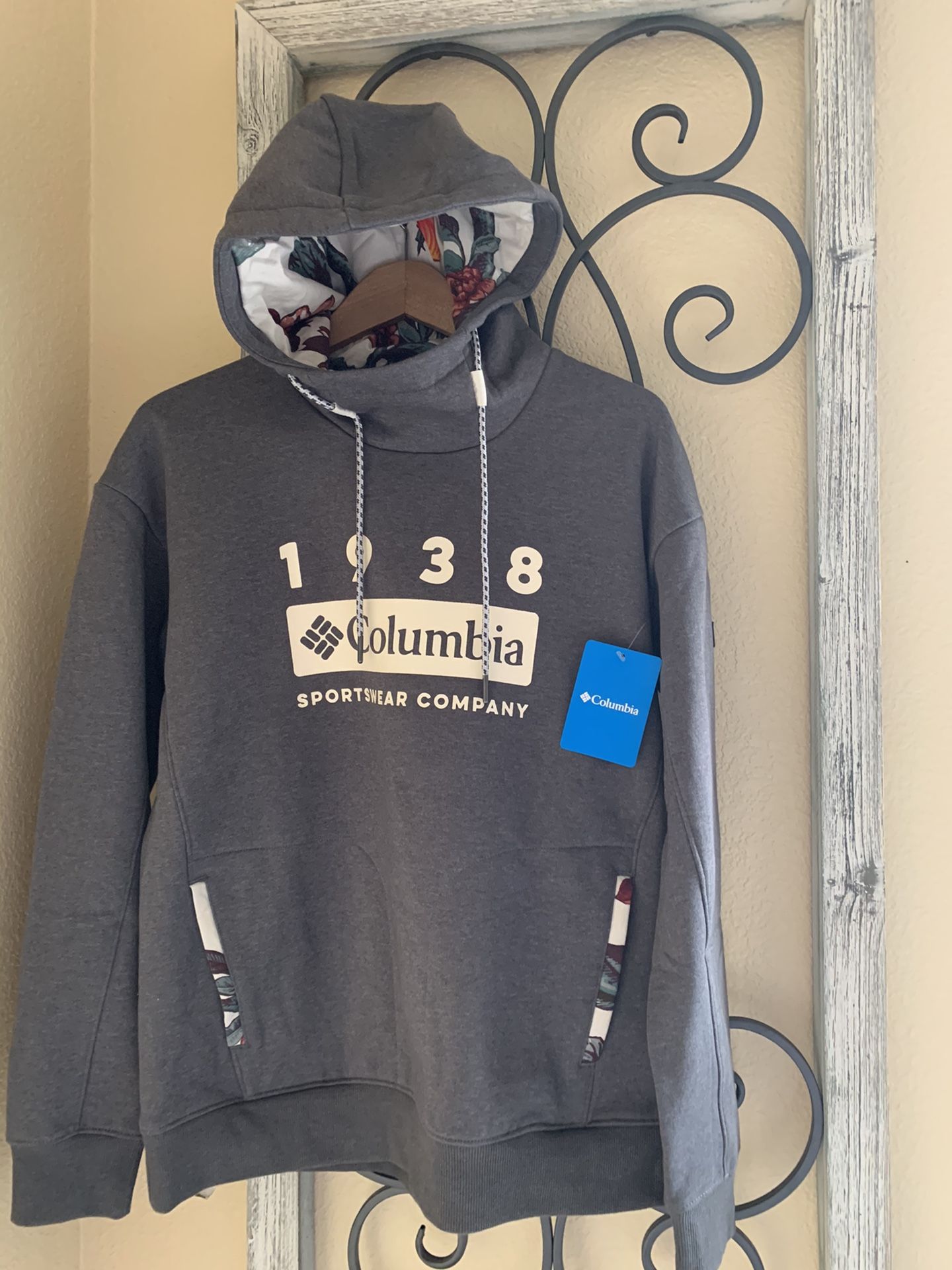 Columbia Women’s Hoodie.
