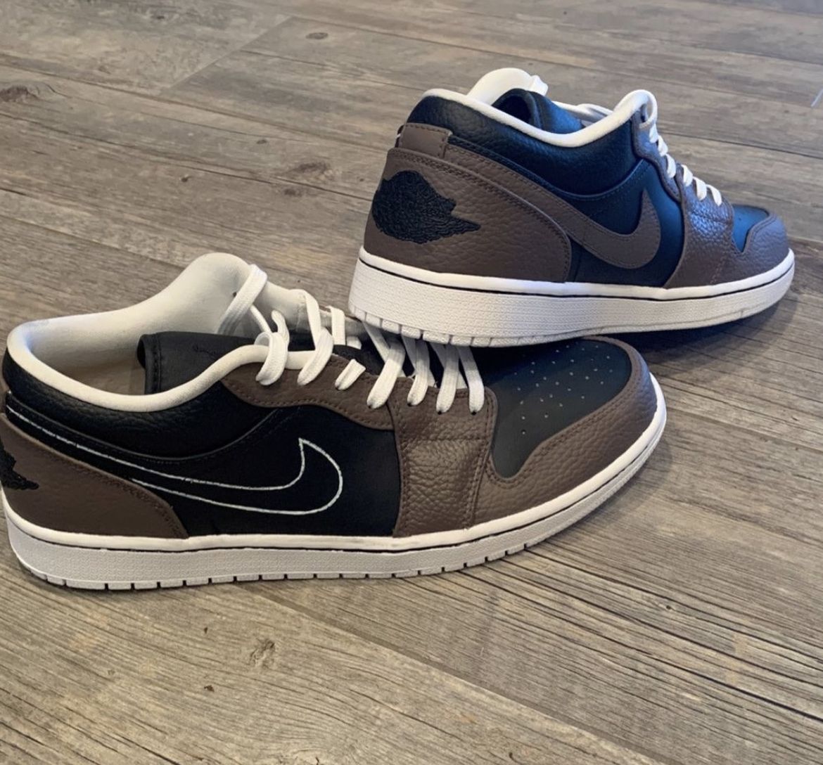 Jordan 1 Low mens size 10.5 for Sale in Gilbert, AZ - OfferUp