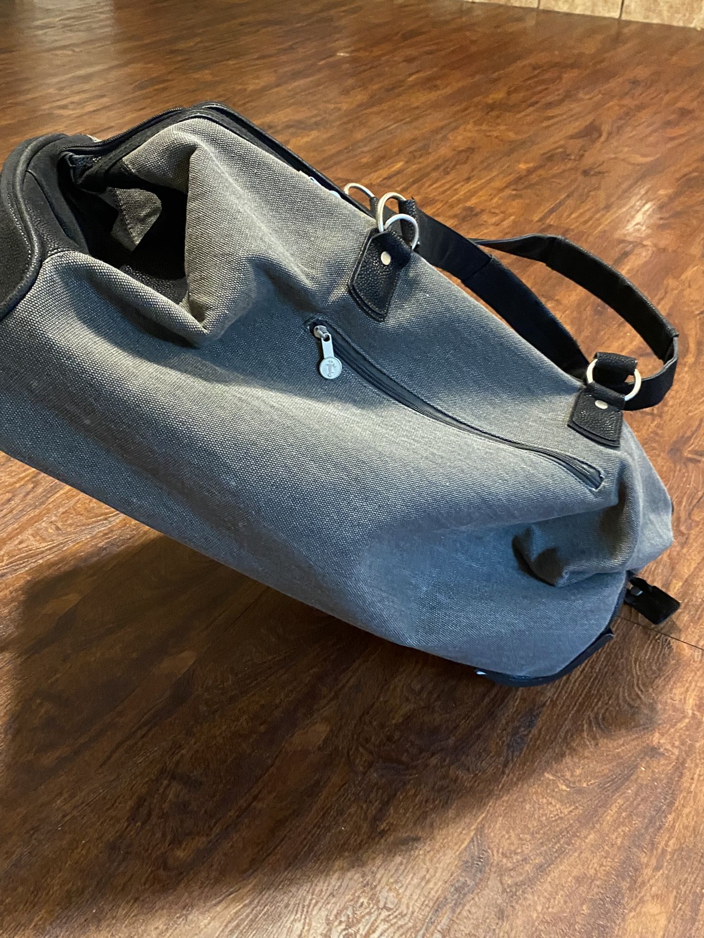 DUFFLE BAG TRAVEL BAG
