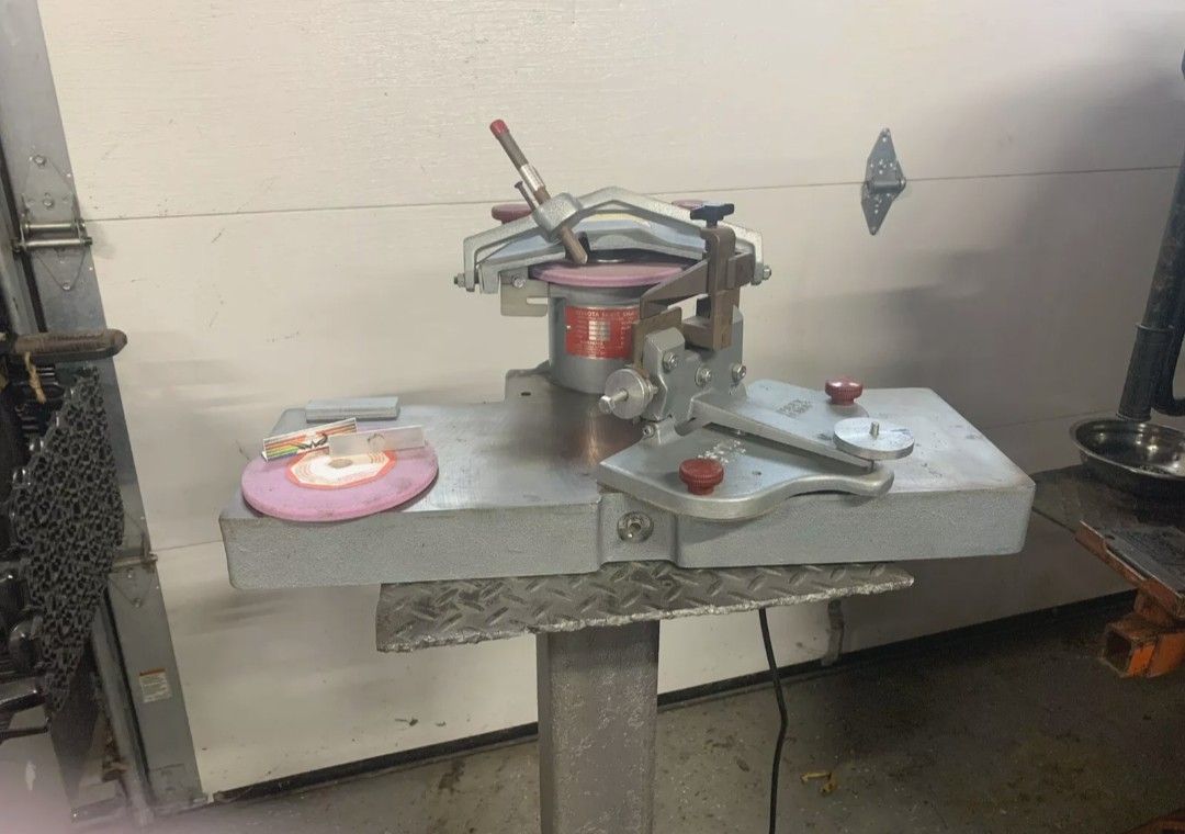 Wissota Skate Sharpner