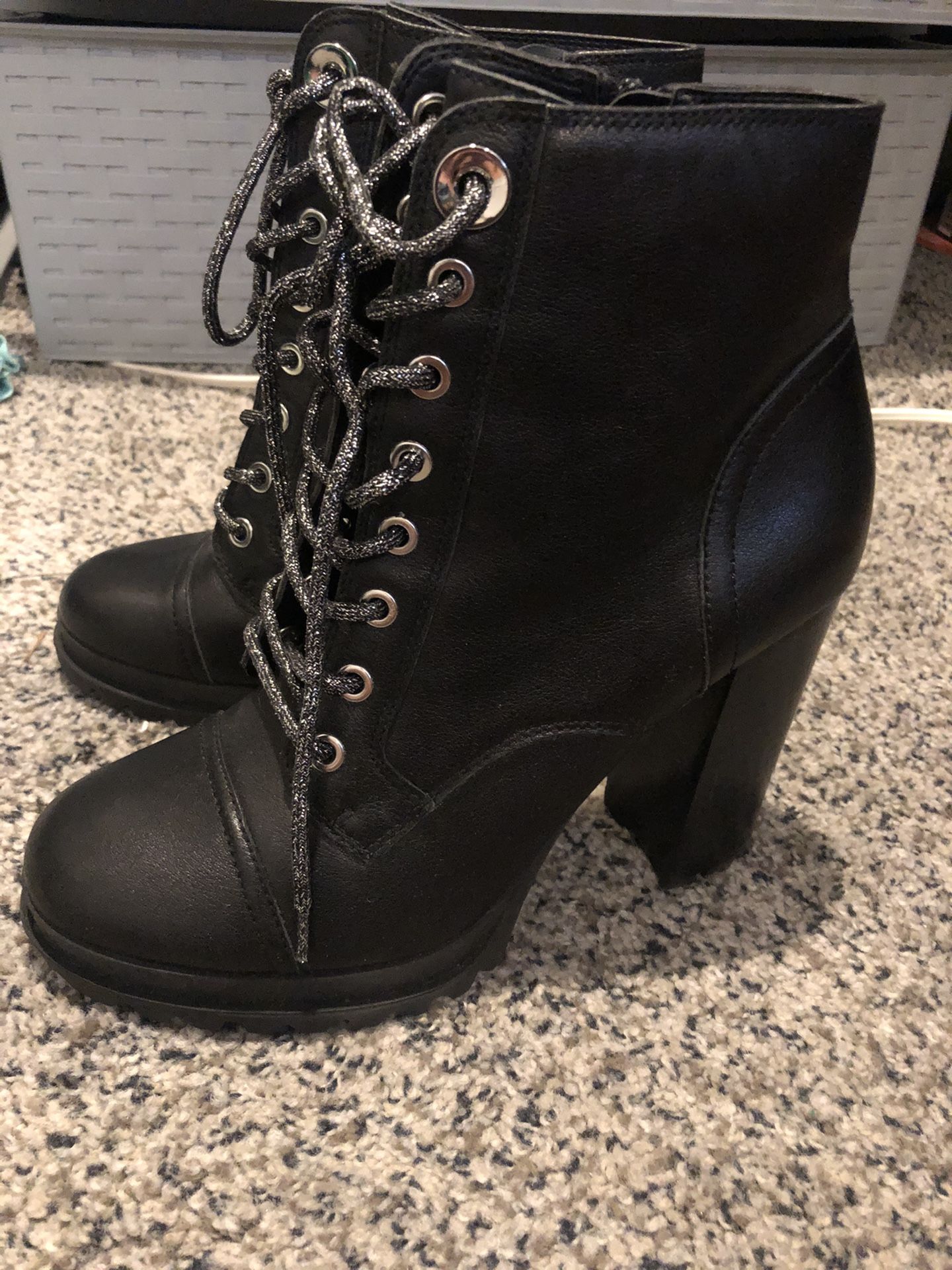 Boots with chunky heel from Aldo.