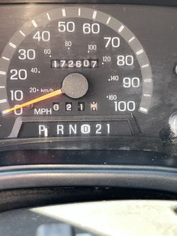 2000 Ford E-350 Thumbnail