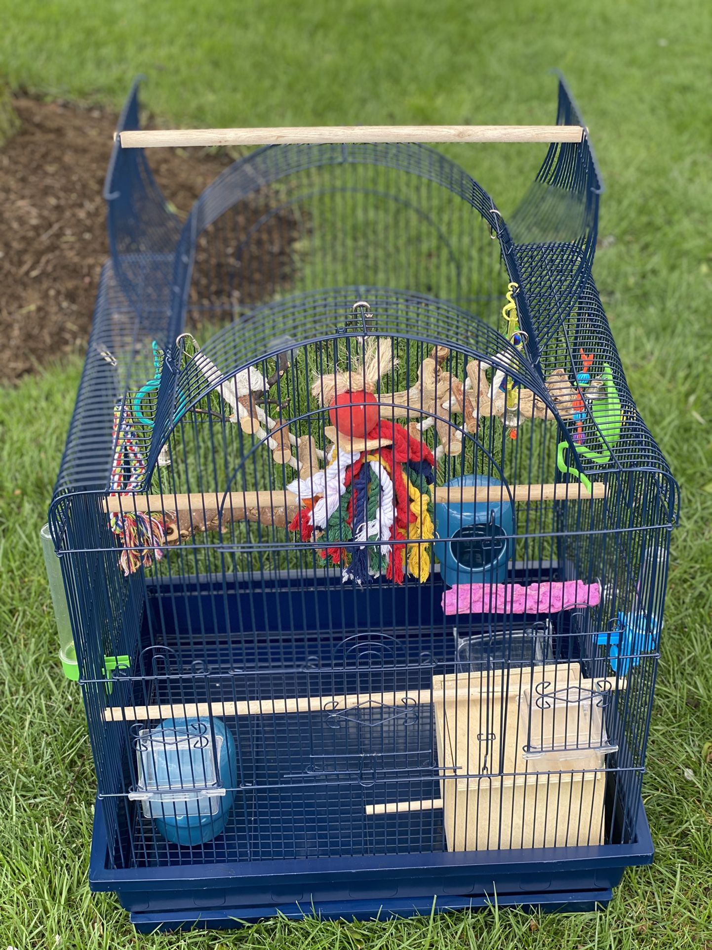 Birds cage In Perfect Condition With Lots Of Extra’s