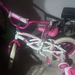 Hello Kitty Bike With Training Wheels Thumbnail