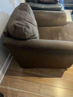 Over Sized  Brown Chair /chaise With Unattached Ottoman  Thumbnail