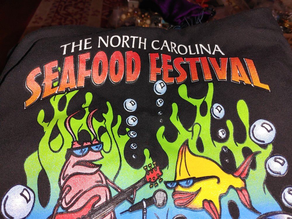 XL NC Seafood Festival Tshirt