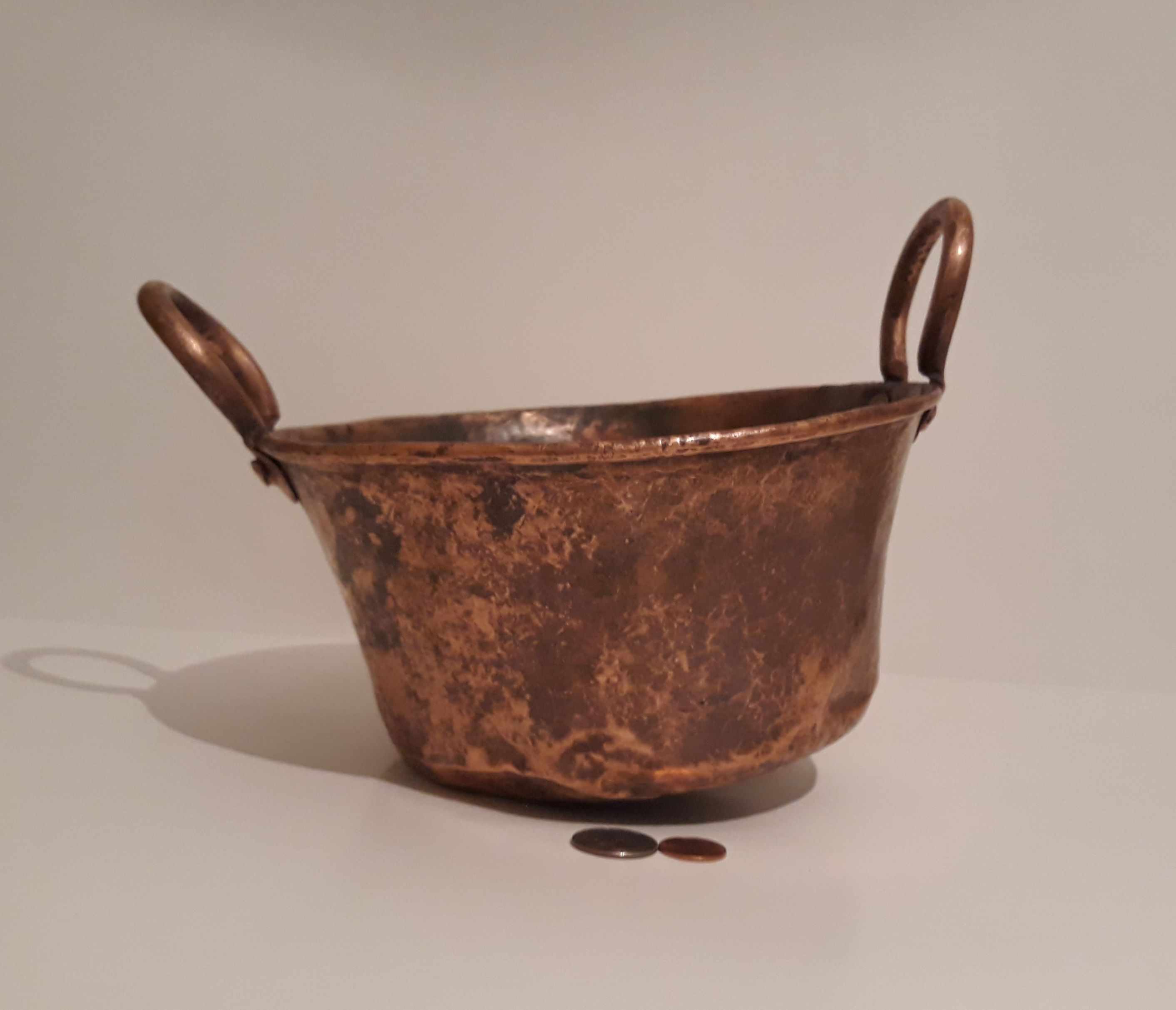 Vintage Antique Copper Pot, Pan, Planter, Cookware, 10" Wide and 9" x 4 1/2" Pan Size", Very Heavy Duty Quality, Kitchen Decor, Hanging Display, Shelf