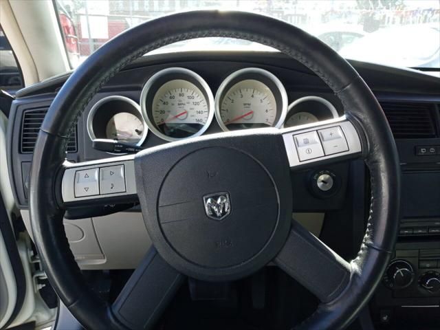 2005 Dodge Magnum