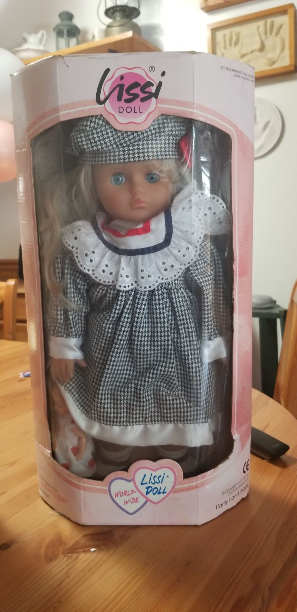 Collectables dolls