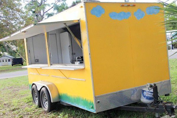 
For sale: 2007 Food Trailer BBQ139