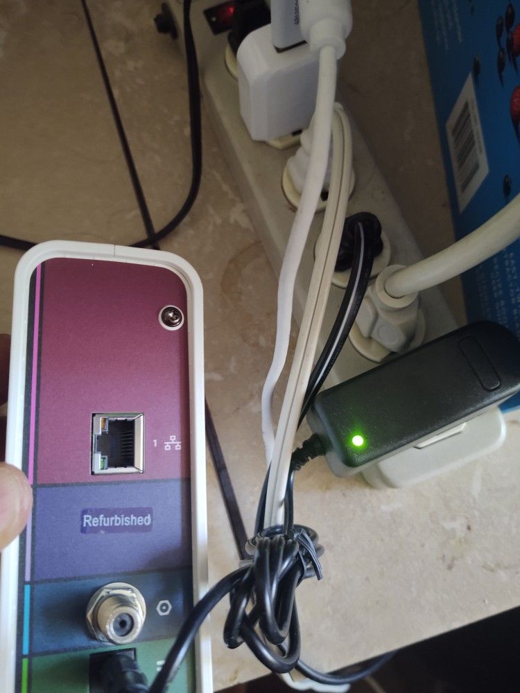 Arris model SB6183 surfboard modem