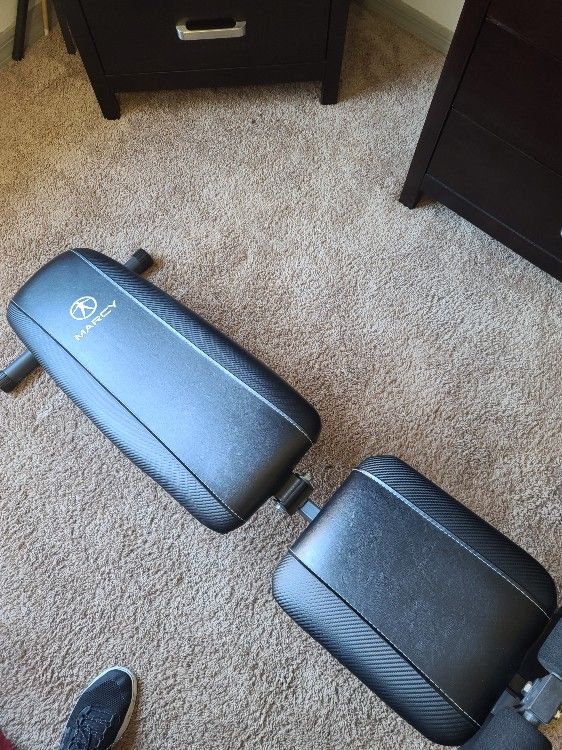 March Fully Adjustable Weight Bench