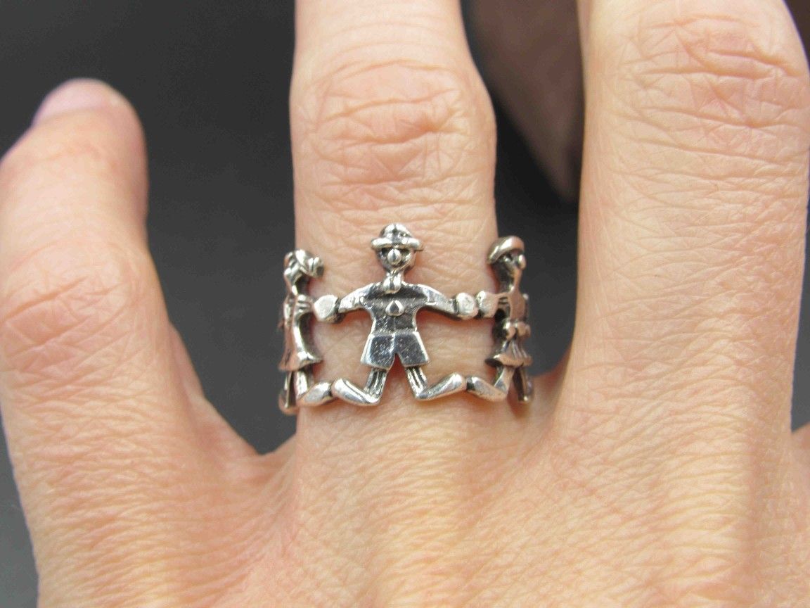 Size 7.75 Sterling Silver Around The Rosie Band Ring Vintage Statement Engagement Wedding Promise Anniversary Bridal Cocktail