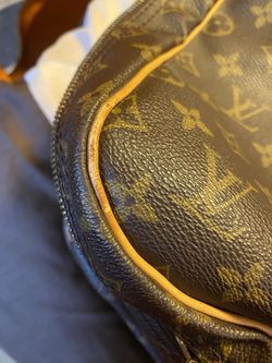 Authentic Louis Vuitton Travel Bag Thumbnail