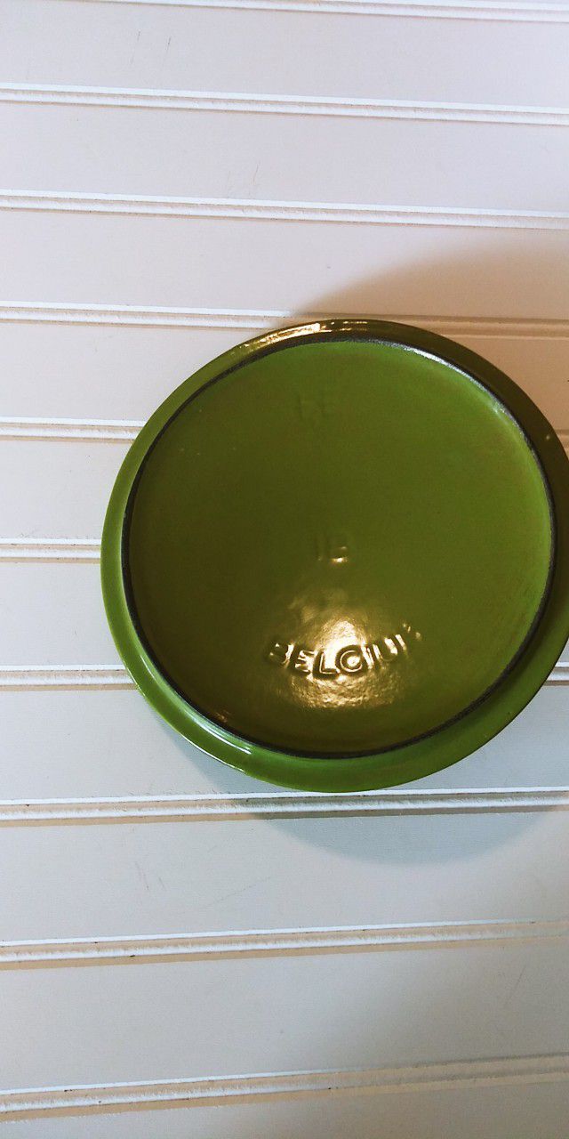 Vintage BELGIUM Green ENAMEL Cast Iron Replacement Lid Pot Pan FE 18 