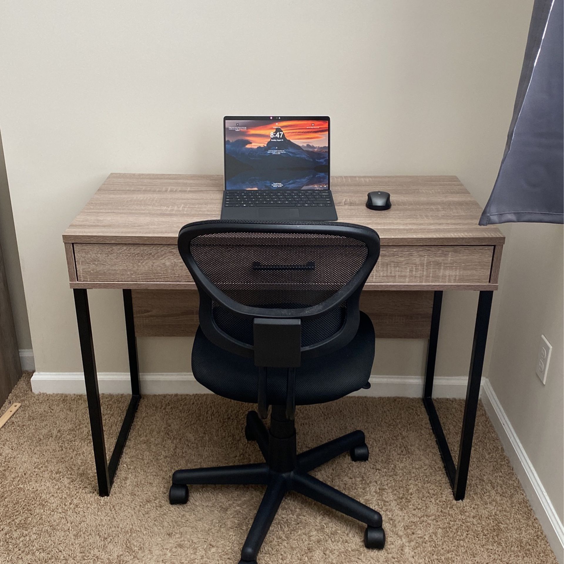 Office Desk With Drawer