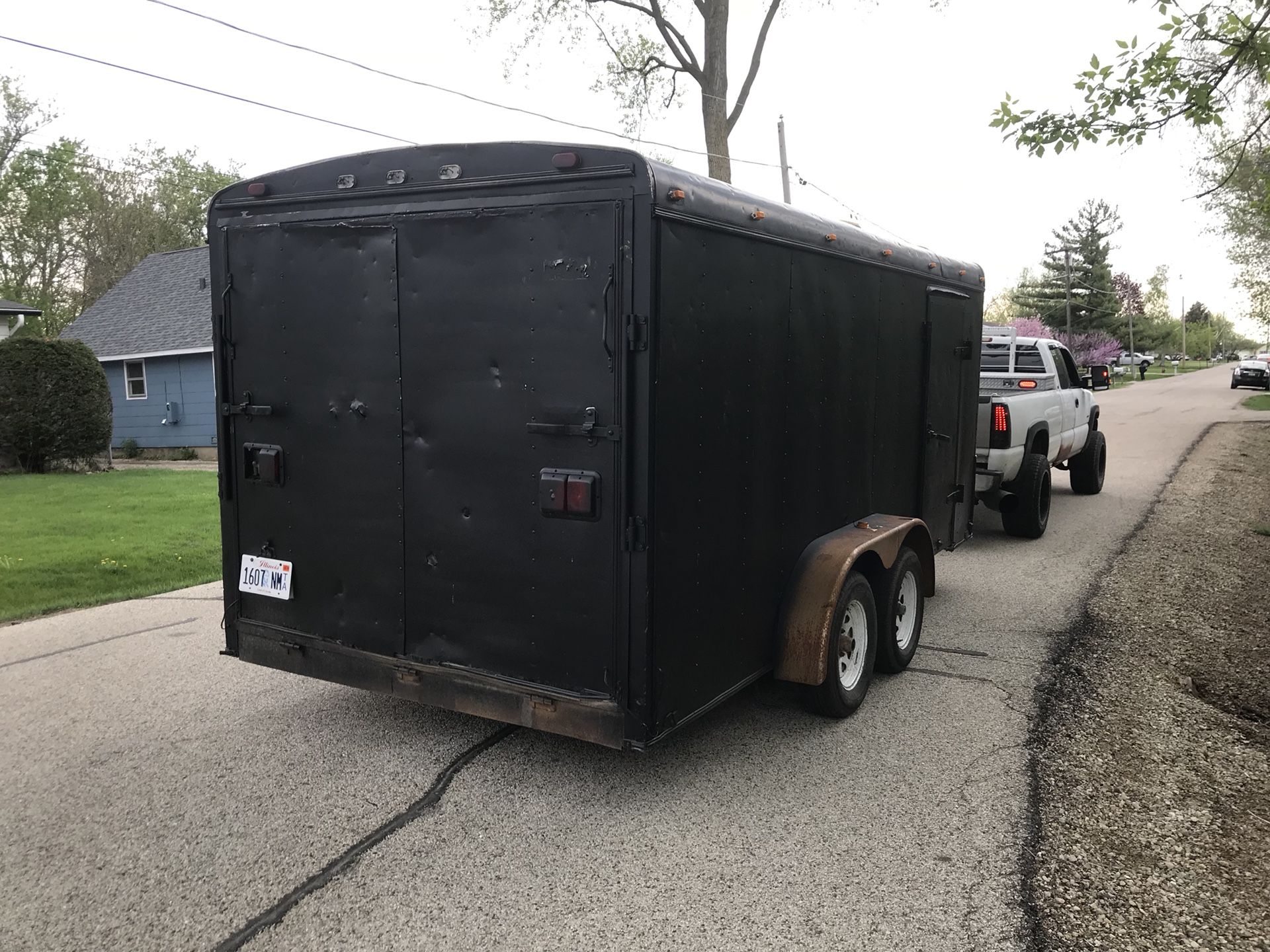 16’ United Enclosed Trailer
