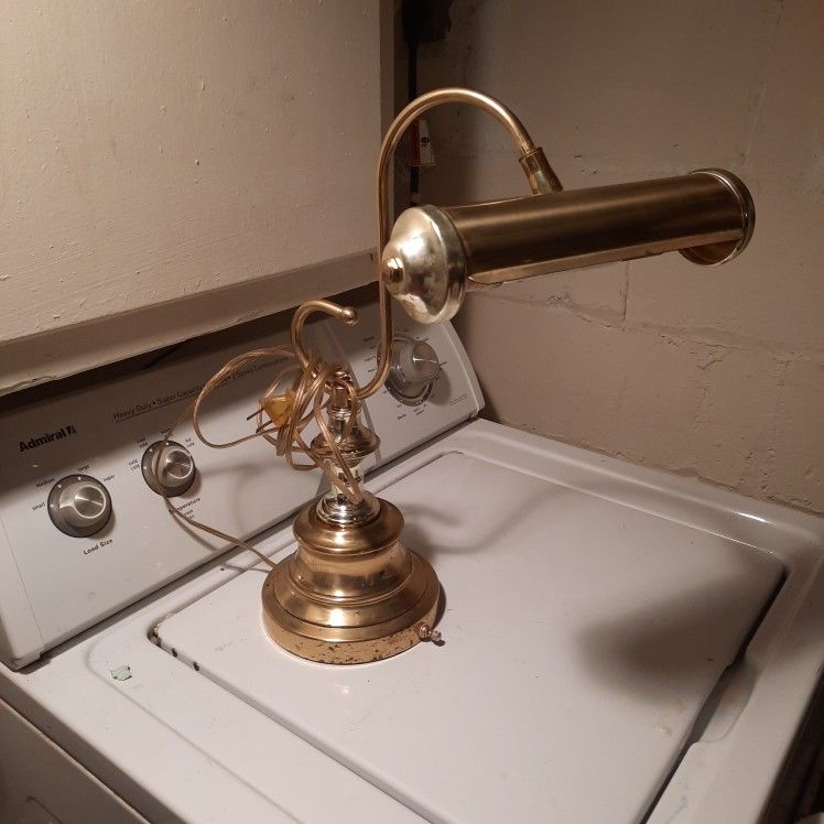Vintage Lamps And Light Fixtures