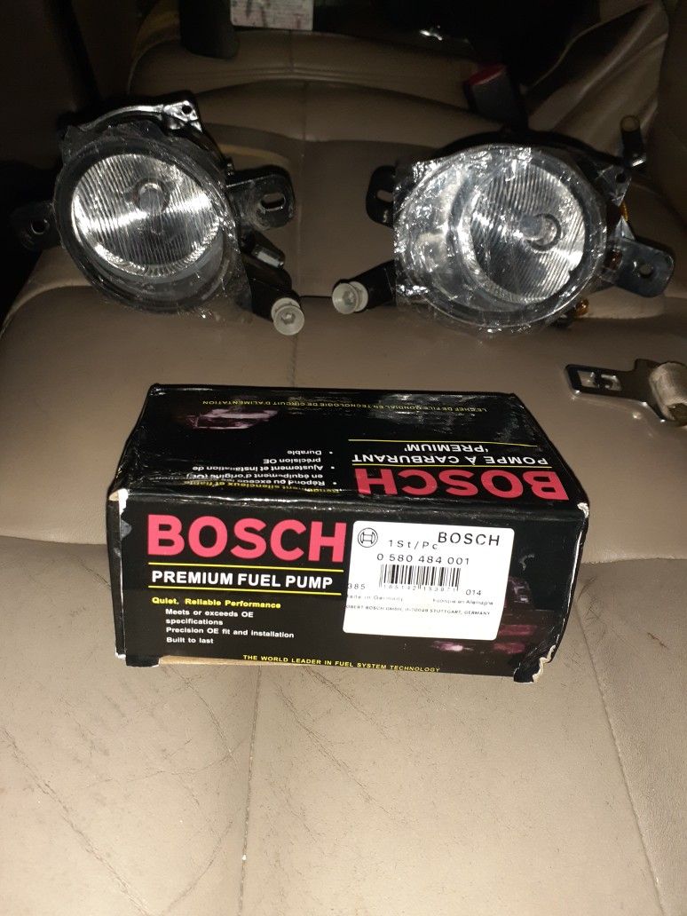 Bomba De Gasolina y Focos