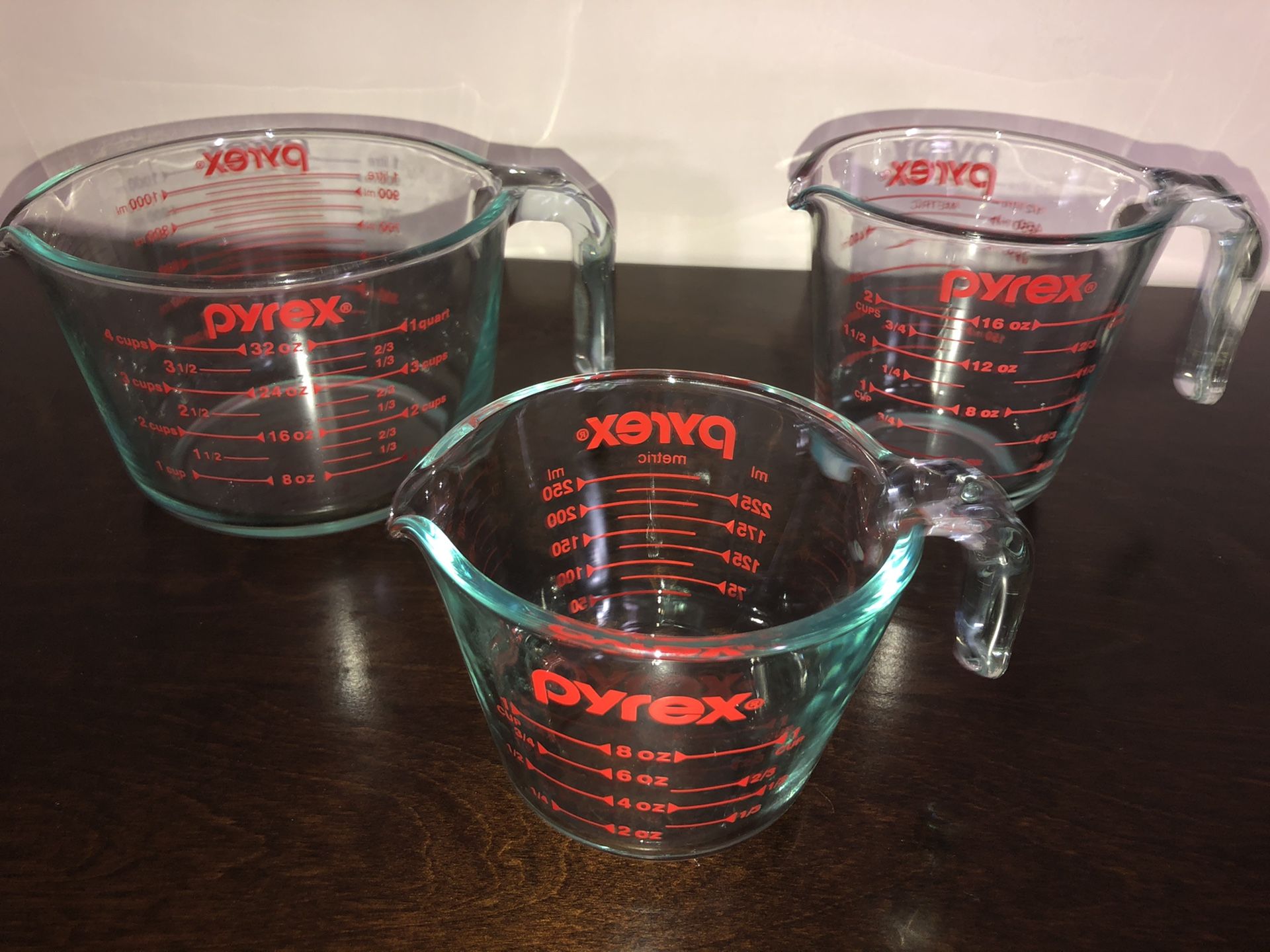 Pyrex Glass Measuring Cup 5pc Set
