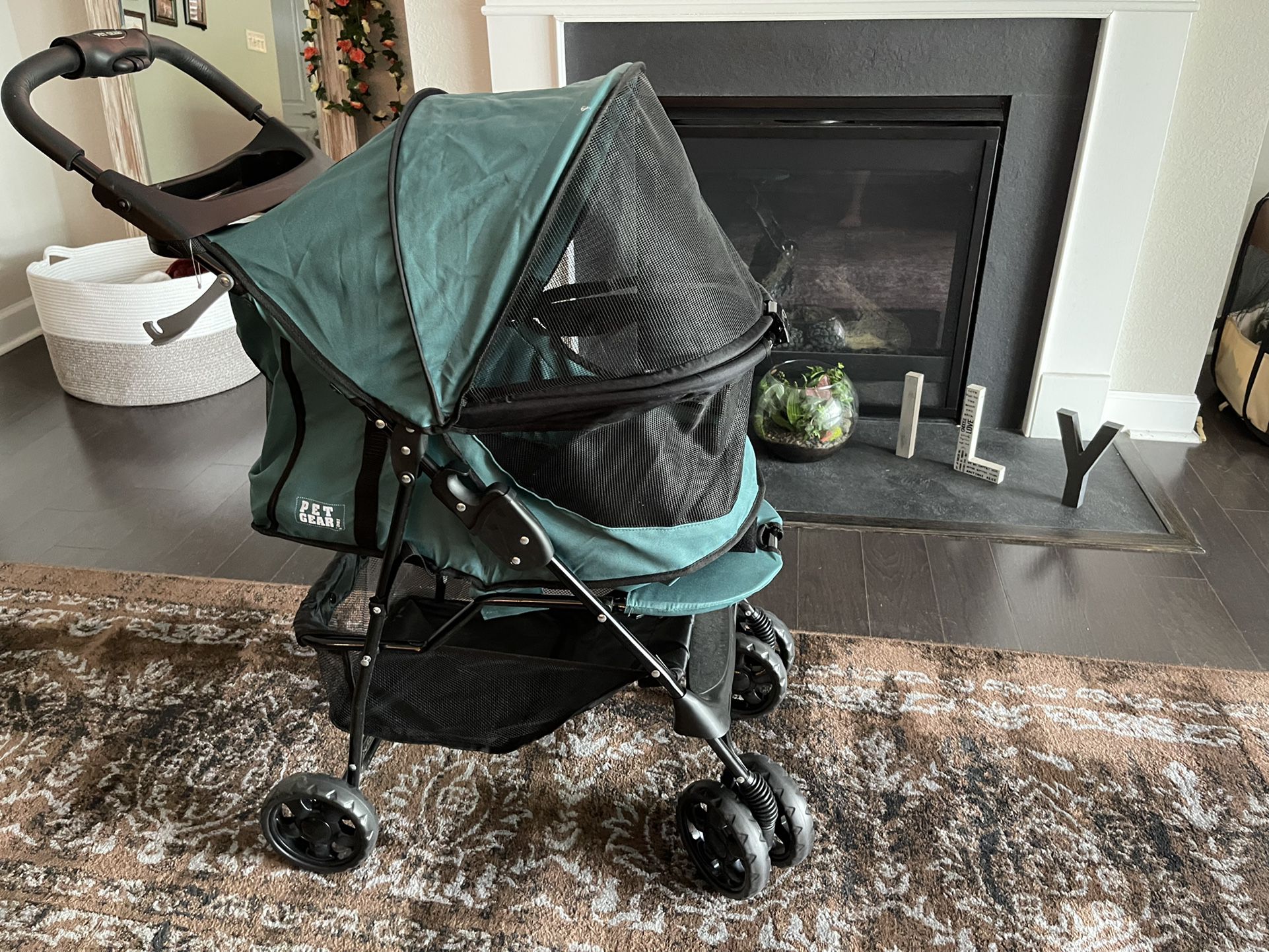 Pet Stroller For Small Animals (5 To 15lbs)