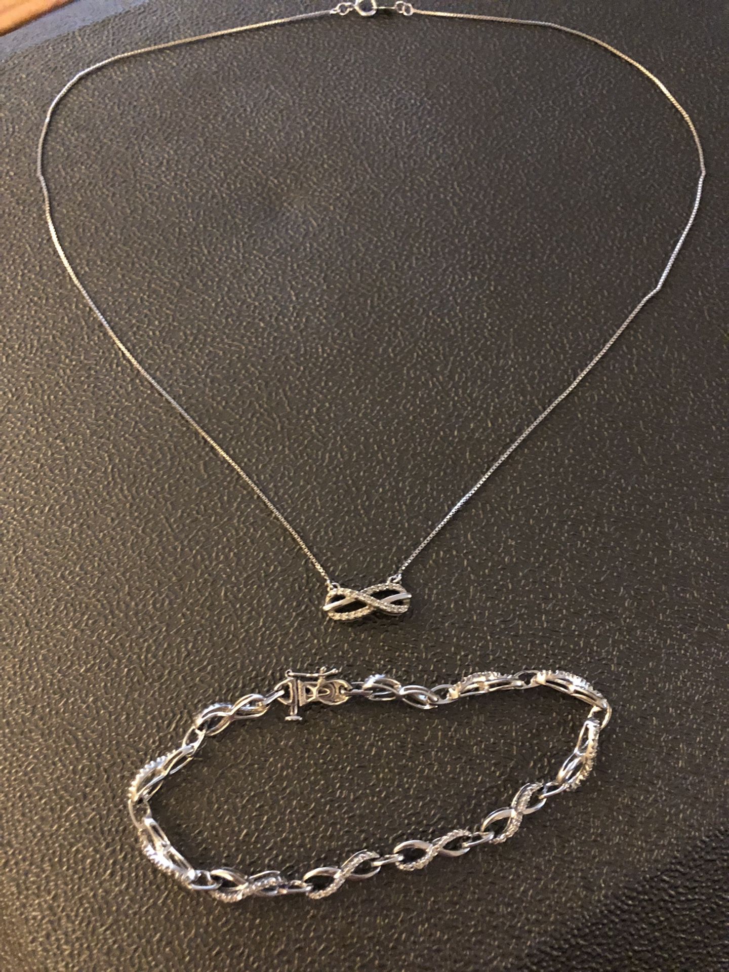 Diamond pendant and bracelet