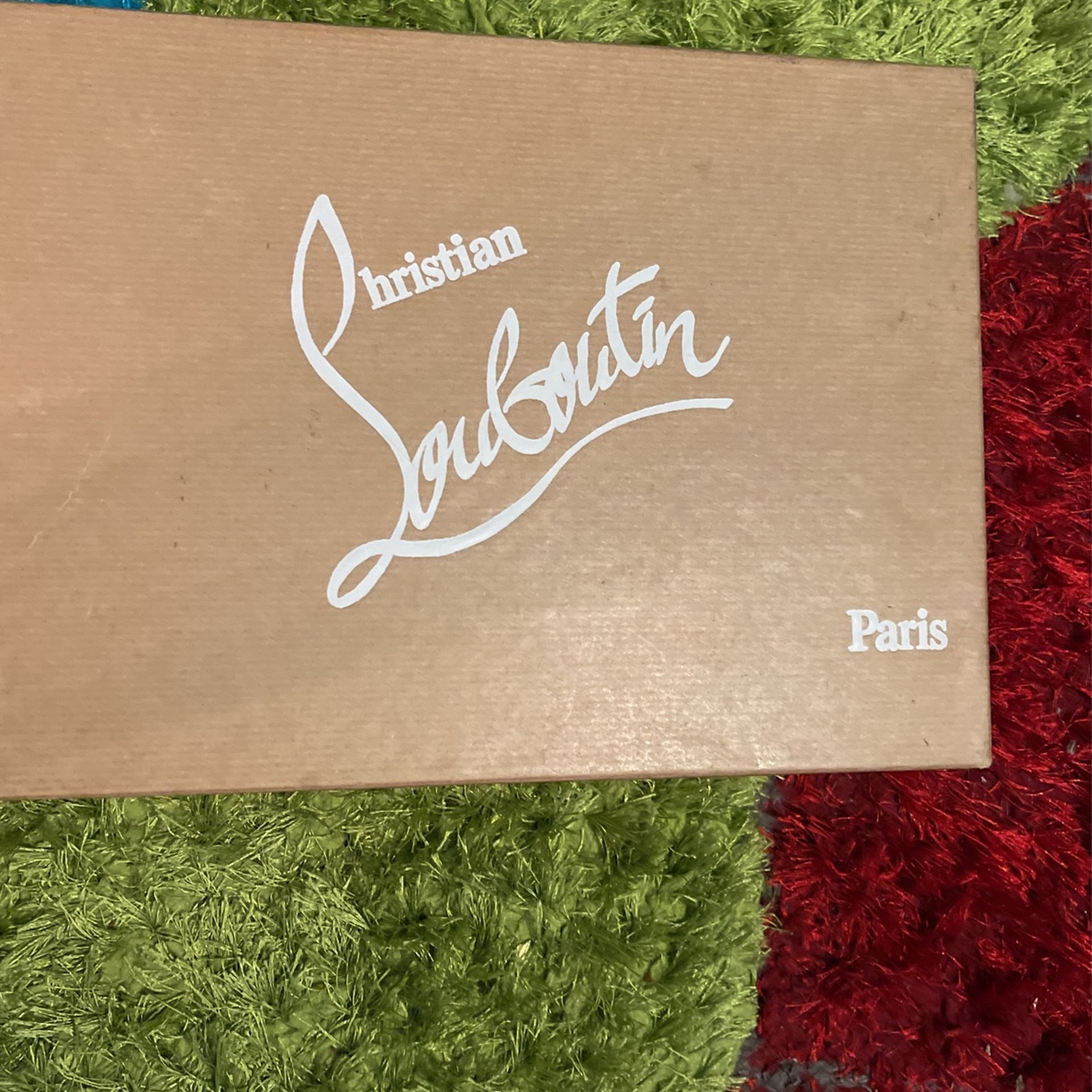 Red bottoms Christian Louis Vuitton
