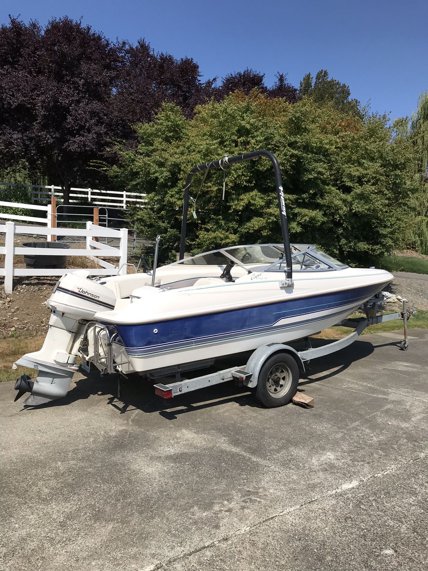 94 Bayliner Capri for Sale in Monroe, WA - OfferUp