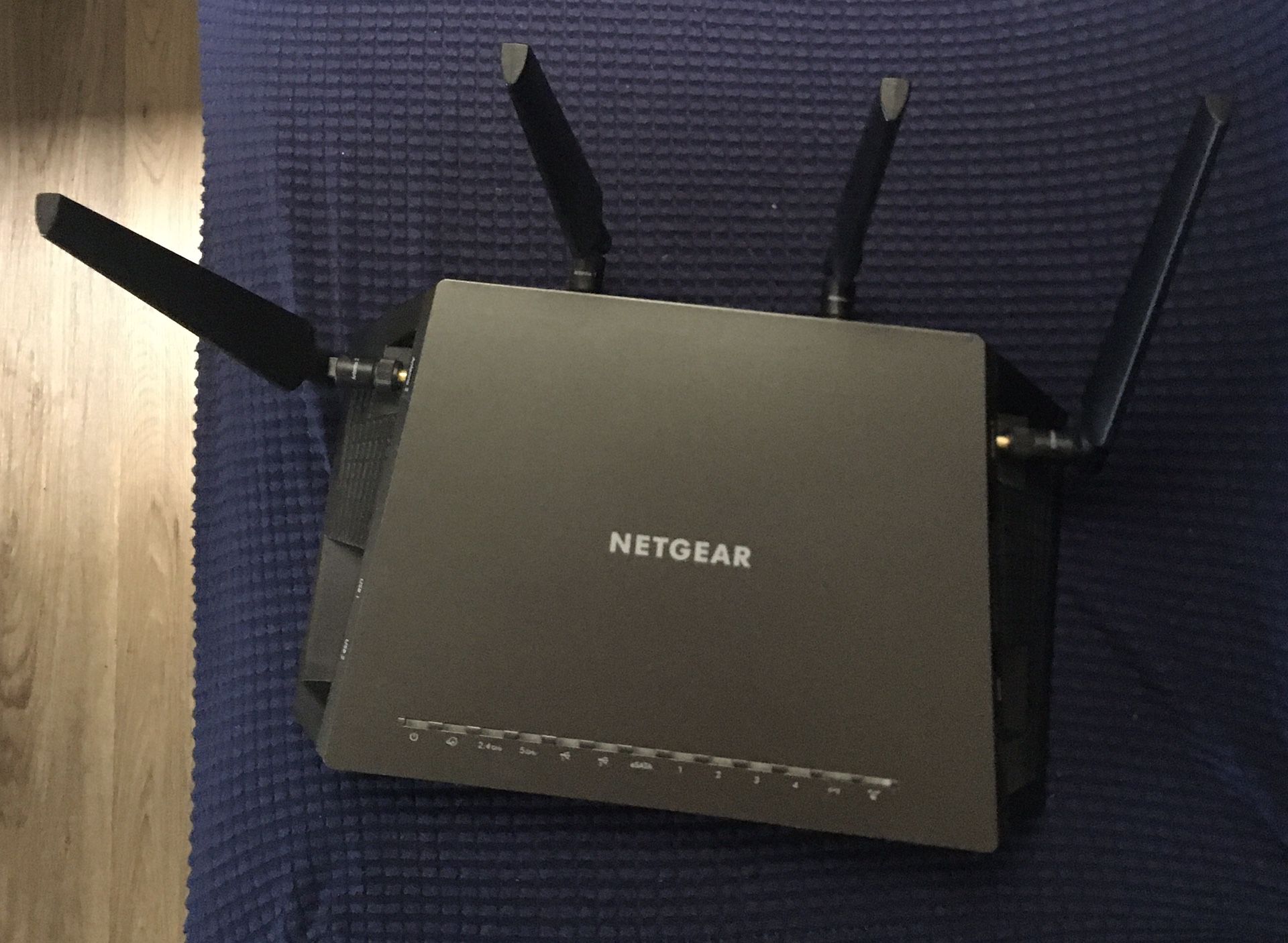 Netgear Nighthawk X4S Wireless WiFi Router R7800
