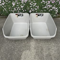 1 Cat Litter Tray With High Sides  Thumbnail