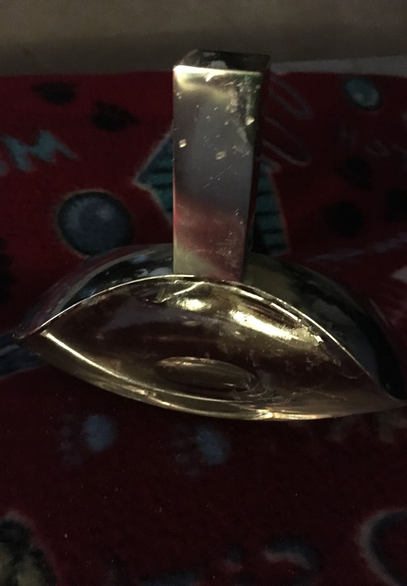 Perfume spray