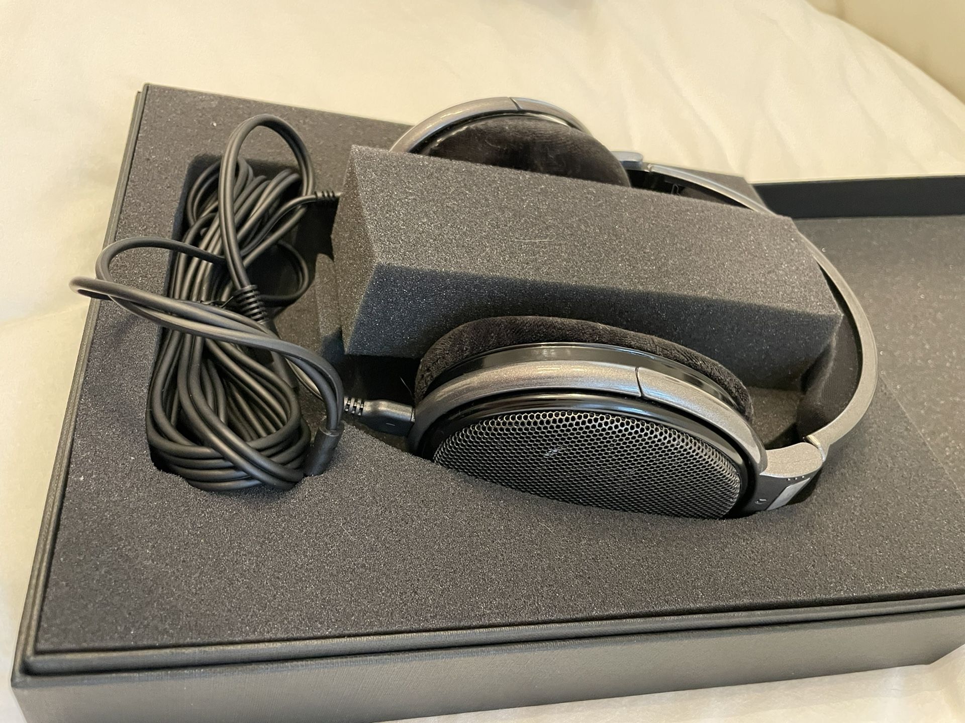 Sennheiser HD650 Studio Headphones