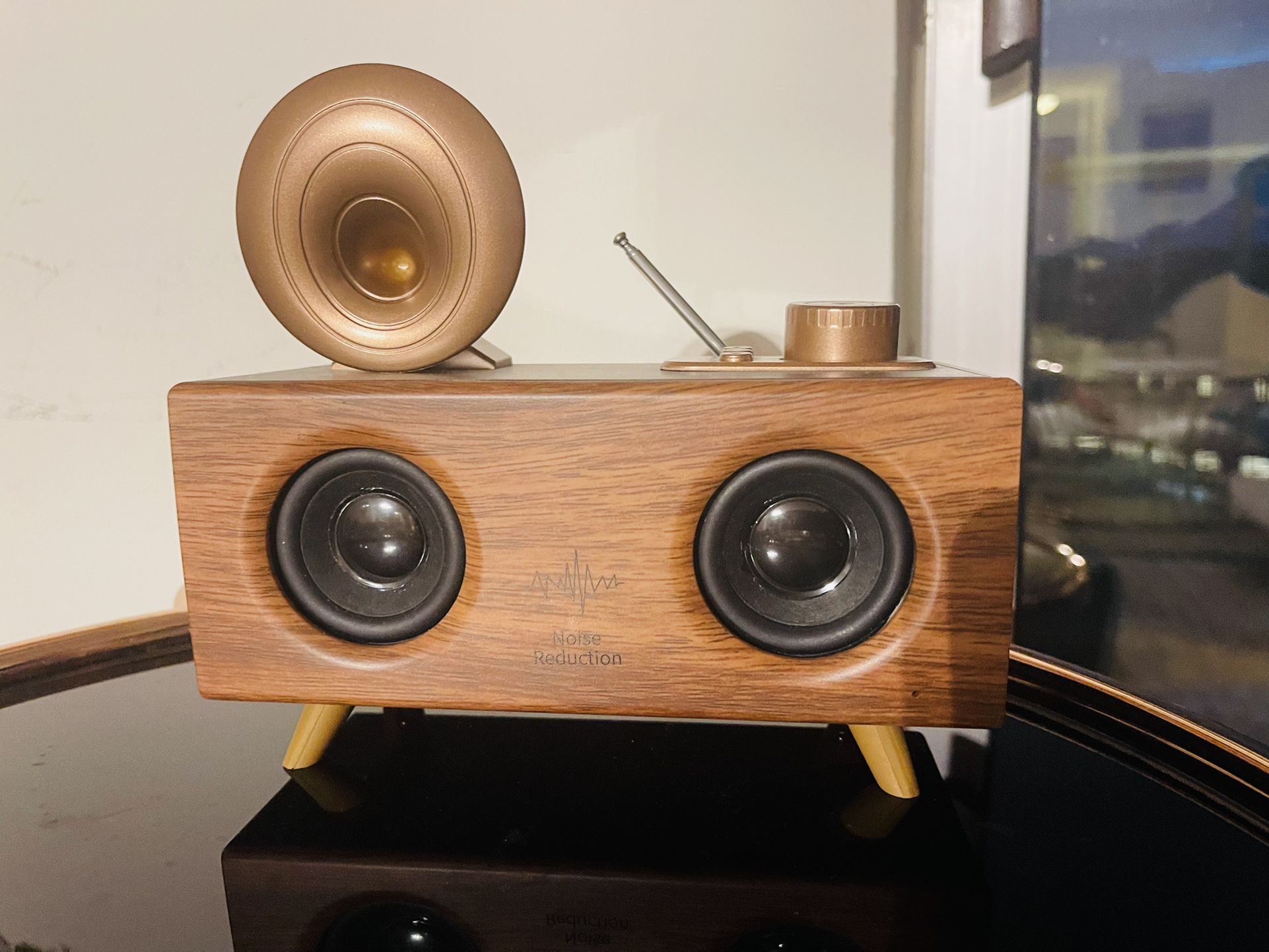 Decorative Bluetooth Speaker 