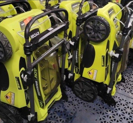 NEW & LIGHTLY USED Ryobi 40V Battery Powered Brushless Lawnmower (TOOL ONLY)
