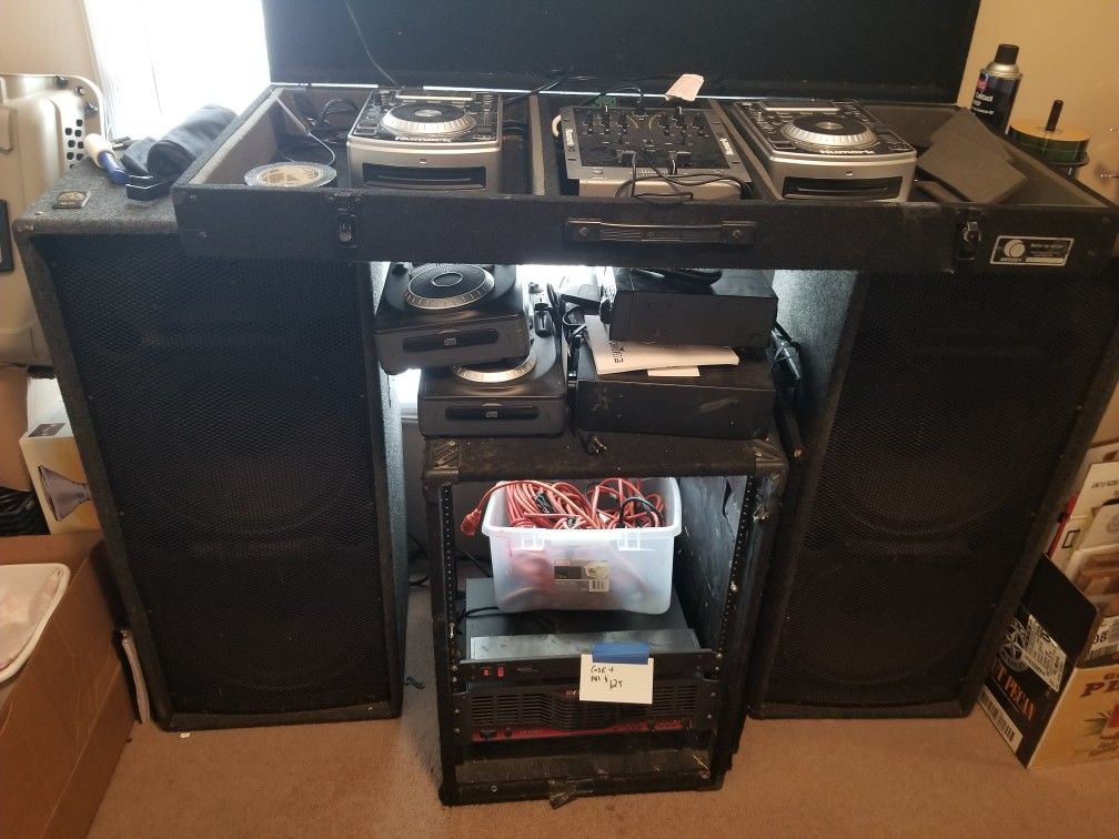 DJ / Karaoke System