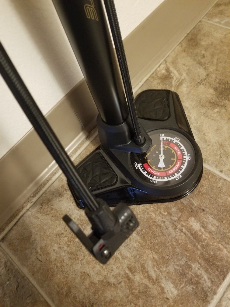 Bike Tire Air Pump w/2 End Filters
