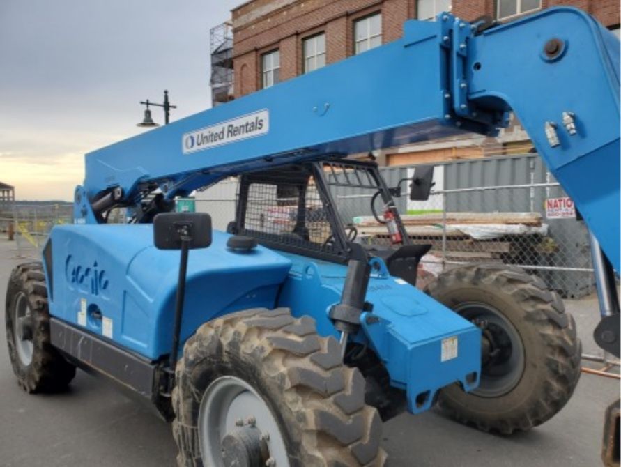 8k Reach Forklift (Genie GTH-844 S)