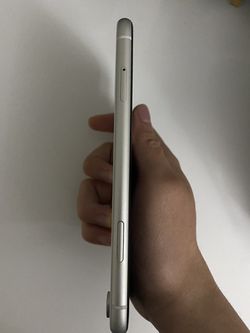 iPhone XR White 128 GB  Thumbnail