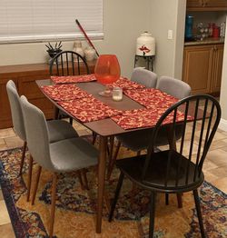 Dining Set With Chairs Thumbnail