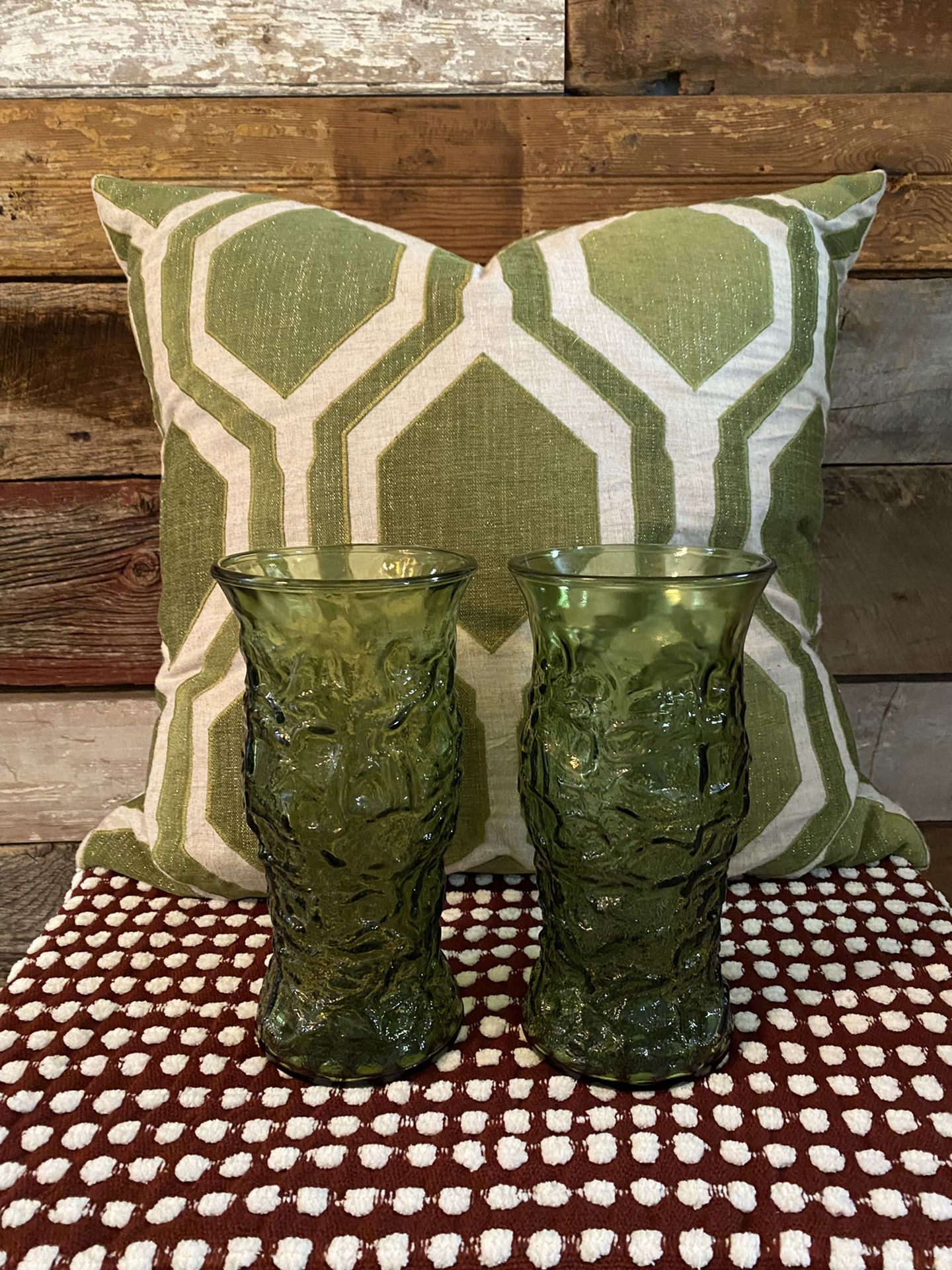 Vintage Boho Mid century Vases And Pillow