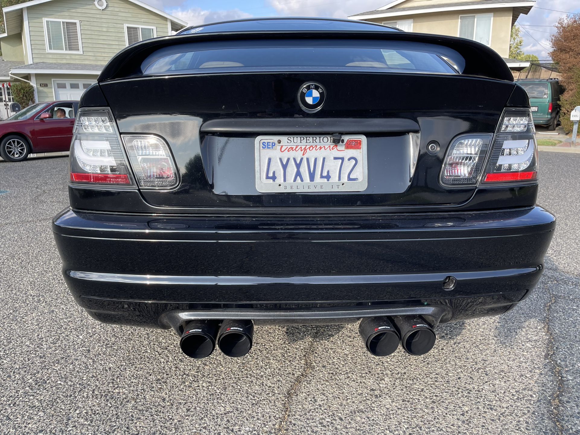 2002 BMW 325i