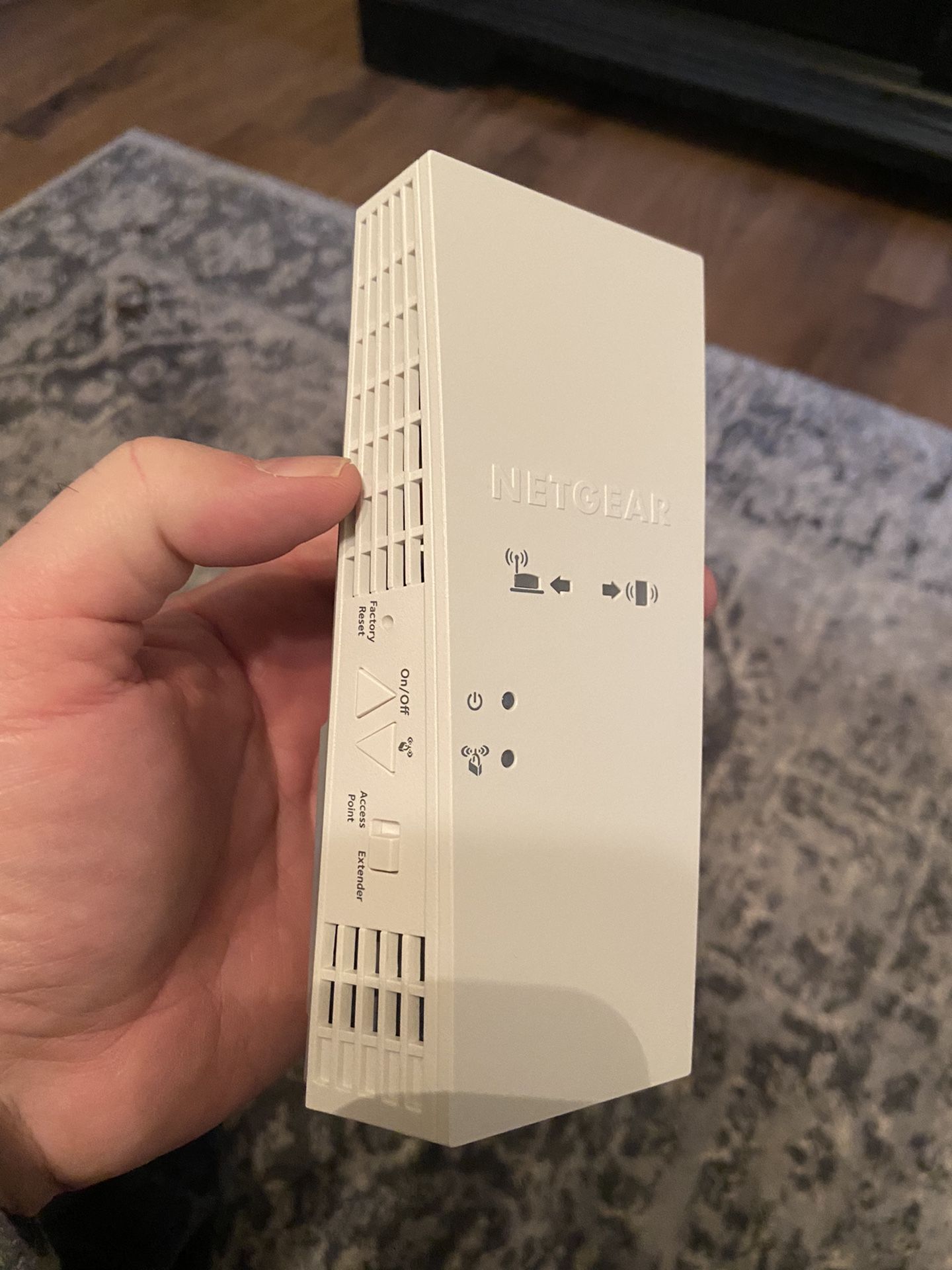 Netgear AC1900 Dual Band Range WiFi Mesh Extender